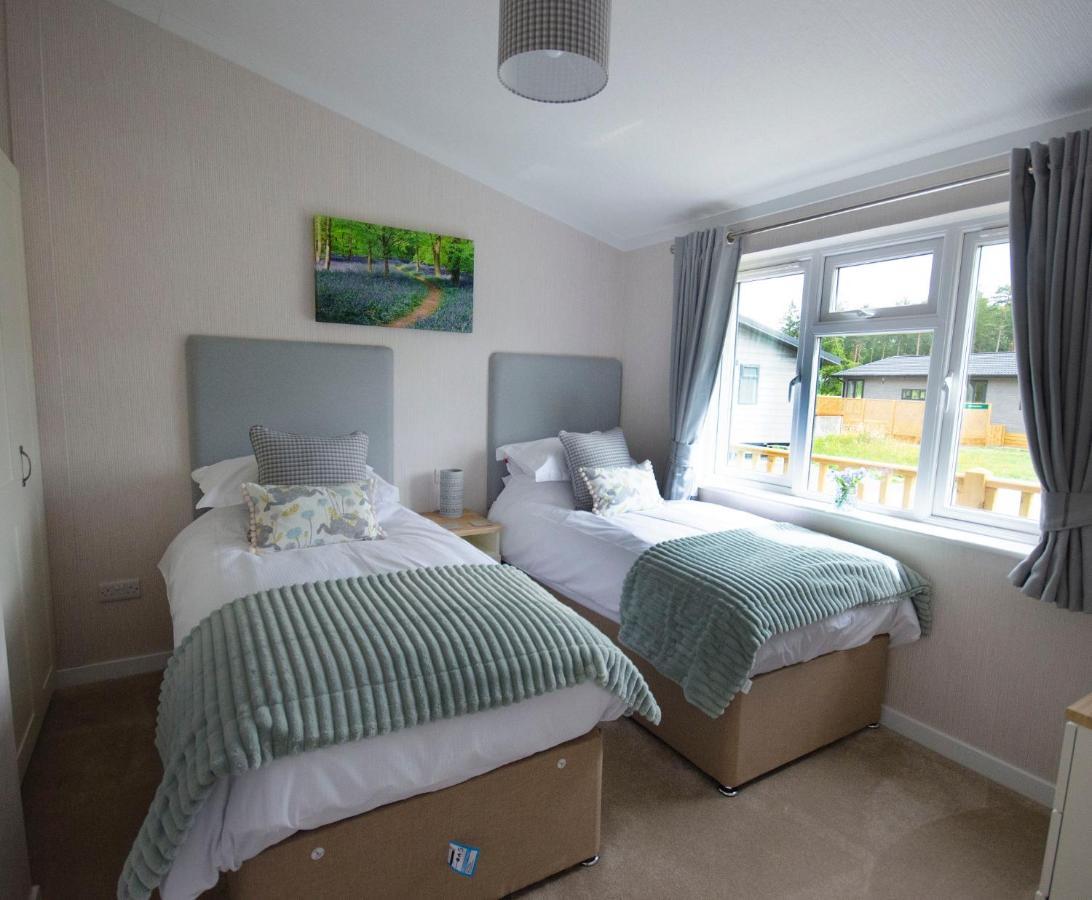 Hollicarrs Holiday Park - Hares Leap Riccall Extérieur photo